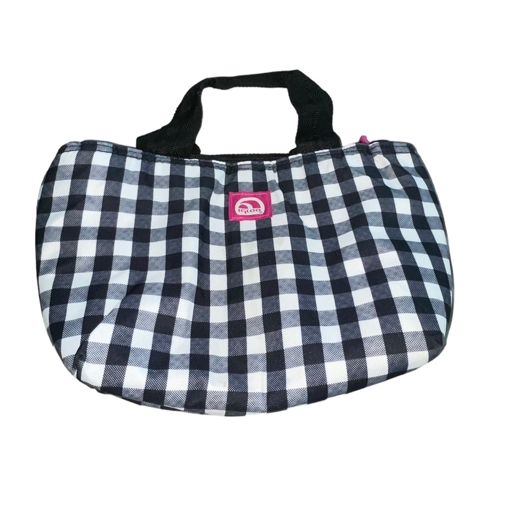 Igloo lunch cooler